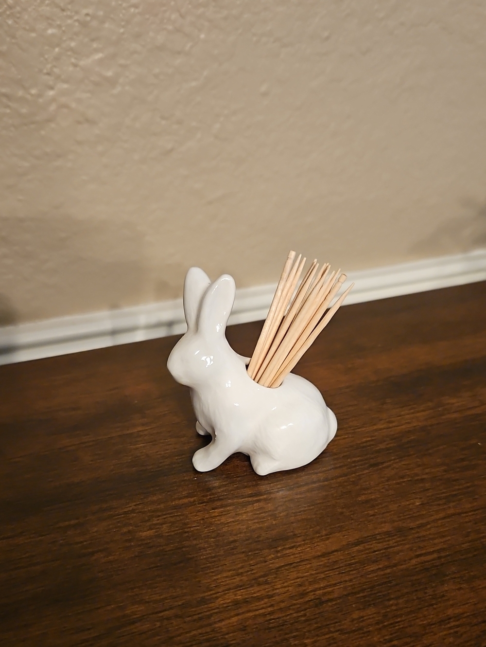 Coton Colors White Ceramic Bunny Toothpick Holder